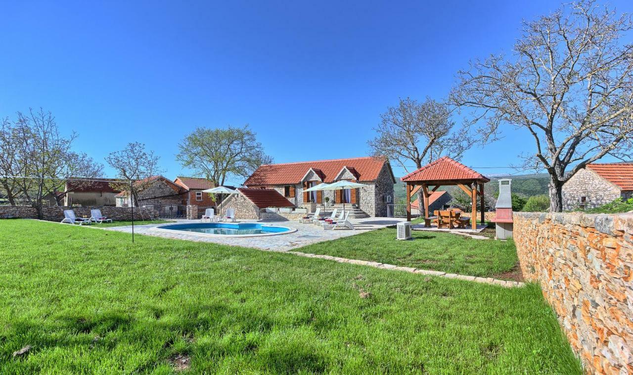 Maison d'hôtes Dalmatia Stone House - Heated Pool à Biorine Extérieur photo