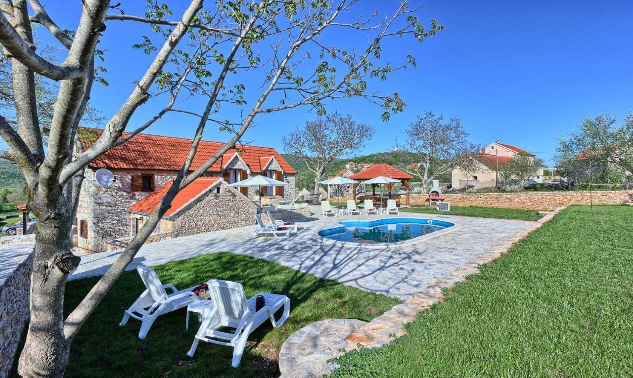 Maison d'hôtes Dalmatia Stone House - Heated Pool à Biorine Extérieur photo